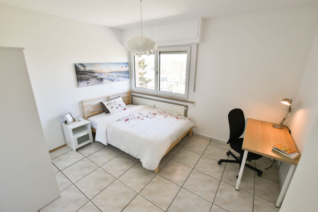 Chambre double meublée (A) – duplex moderne | Kirchberg, 5, rue de Kirchberg - 'MONET'-1