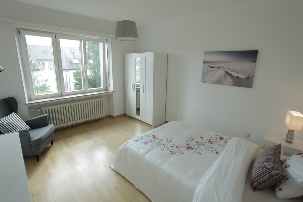 Furnished double bedroom (A) – very central | Limpertsberg, 107 av de la Faiencerie-1