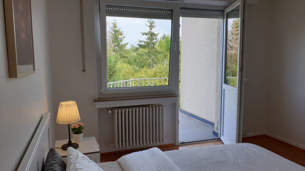 Furnished bedroom (C) with balcony– brand new flatshare| Cloche d’or, 136 rue de Cessange - 'SKAGEN'-1
