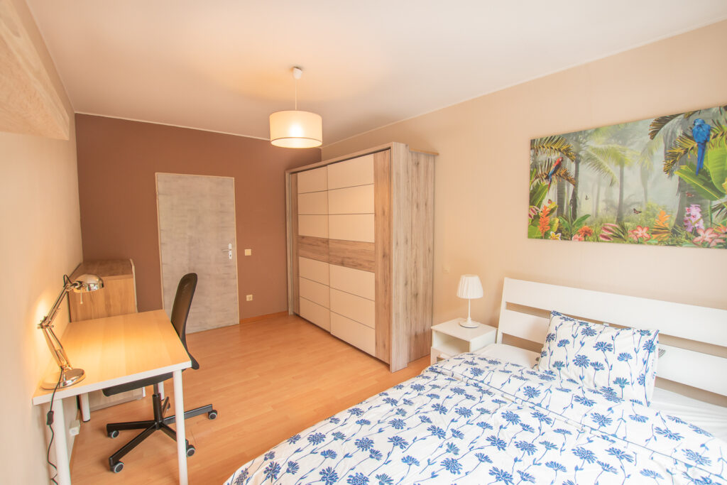 Furnished double bedroom (D) – Brand new | Bonnevoie, Rue William Turner - BANKSY-1
