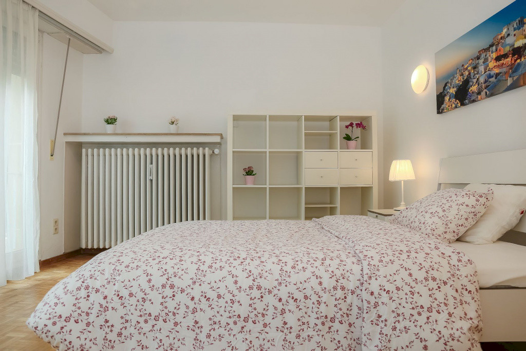 Furnished double bedroom (C) – new flatshare | Petrusse, Boulevard Charles Marx - 'VINCENT'-1