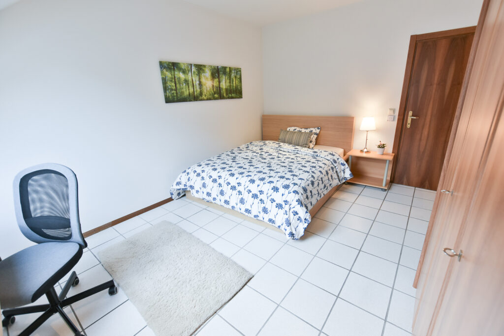 Chambre double meublée (D) – triplex haut de gamme tout neuf | Strassen / Belair, 27 Val Fleuri-1