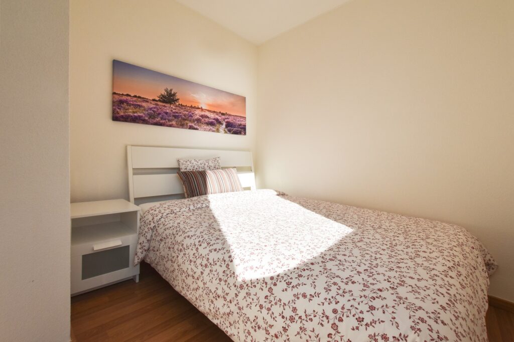 Furnished double bedroom (D) – spacious house | Limpertsberg, 140 rue Albert Unden-1