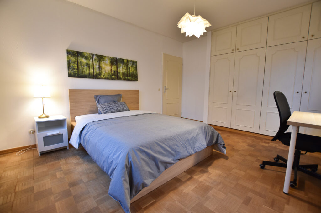 Furnished double bedroom (B) – very central new flat | Limpertsberg, 8 Rue de l'Ordre de la couronne de Chêne-1