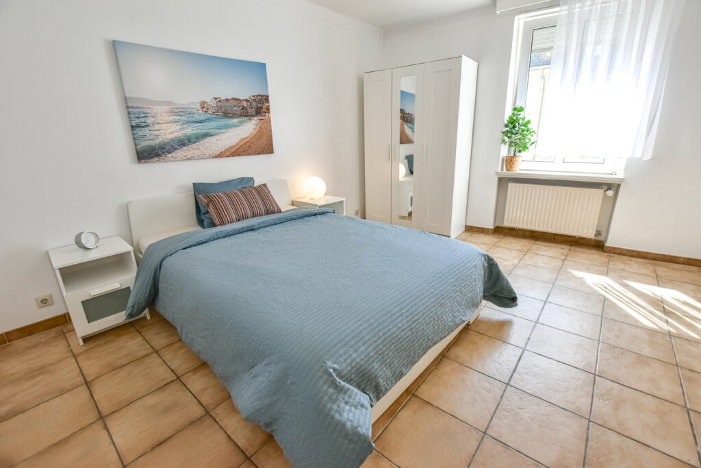 Furnished Double bedroom (D) – City Center/Kirchberg, 16 Rue des Trois-Glands-1