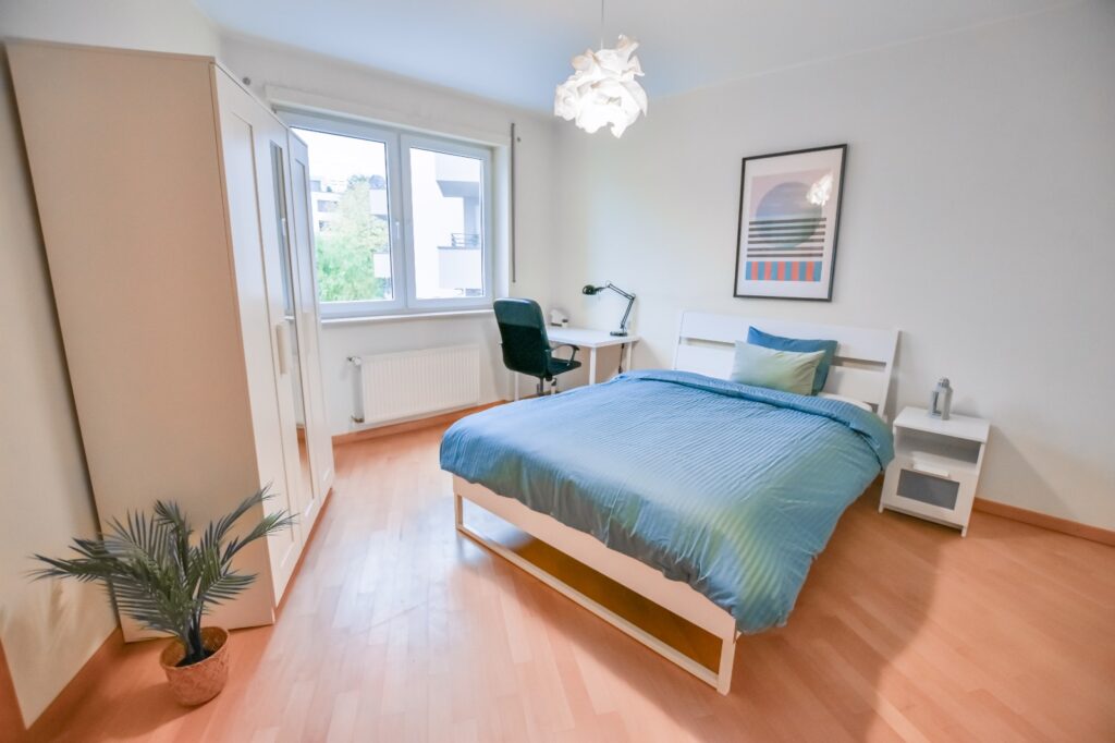 Chambre double meublée ensuite (A) – appartement neuf | Bonnevoie, 8 rue George C. Marshal-1